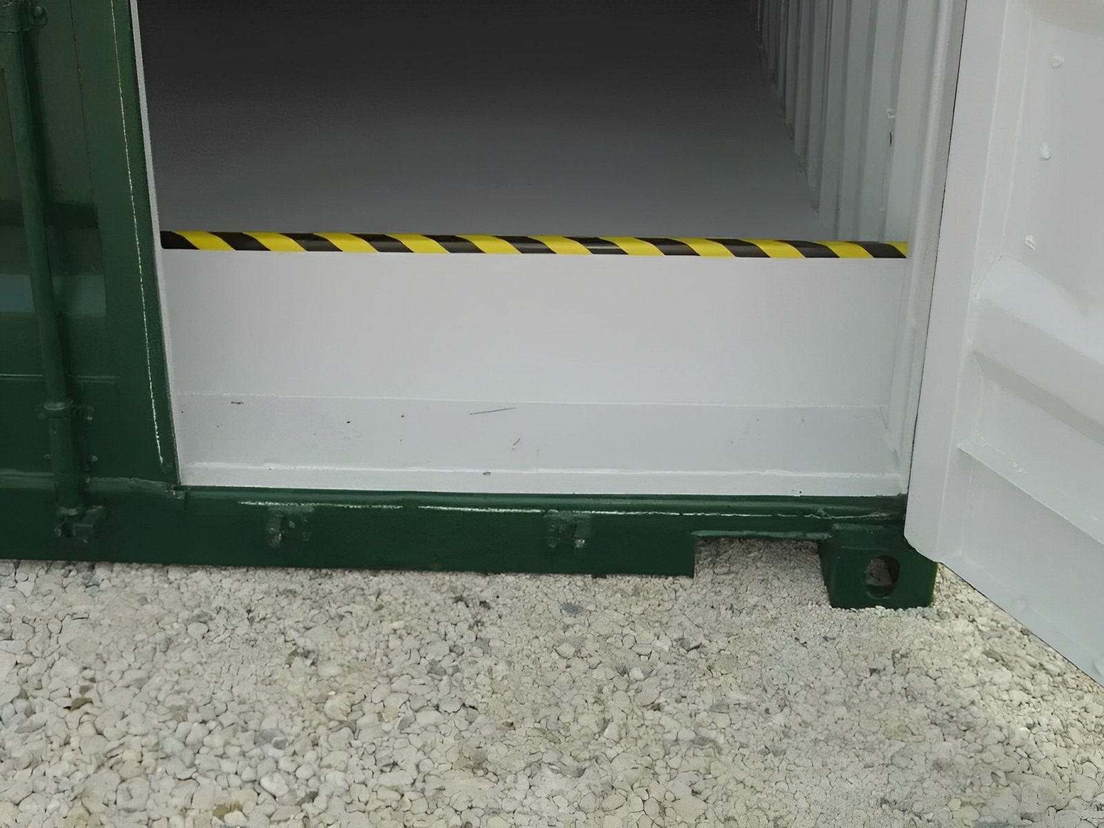 40Ft X 8Ft Raised Bunded Store – view 3